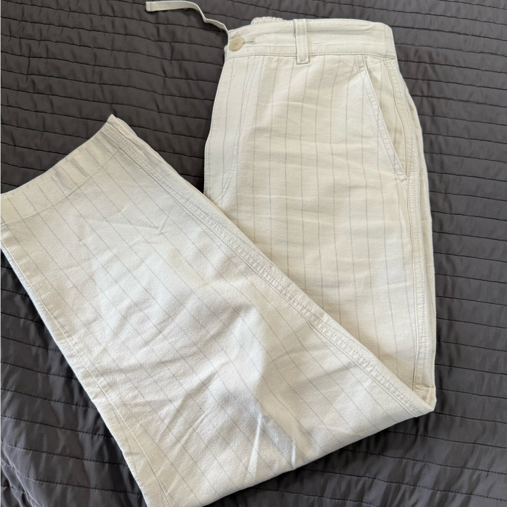 Uniqlo Cream Trousers Lightweight Relaxed Fit
